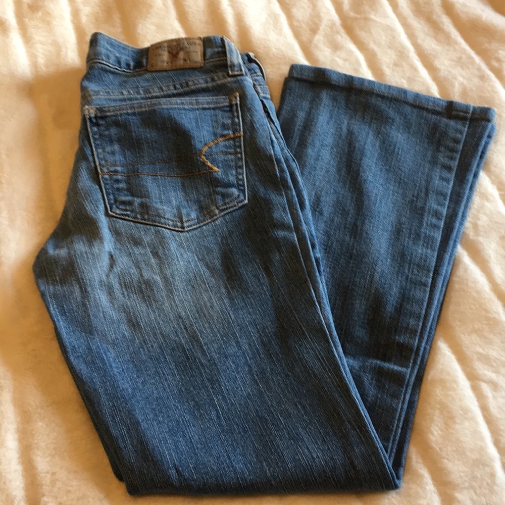 🎉 HP 🥳 AMERICAN EAGLE OUTFITTERS JEANS SIZE-0P